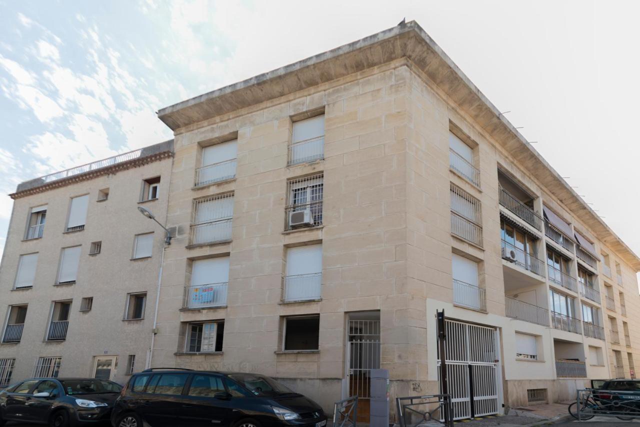 أفينيون Appartement De Charme - Vue Sur Remparts - Wifi Gratuit - Parking Payant A Proximite المظهر الخارجي الصورة